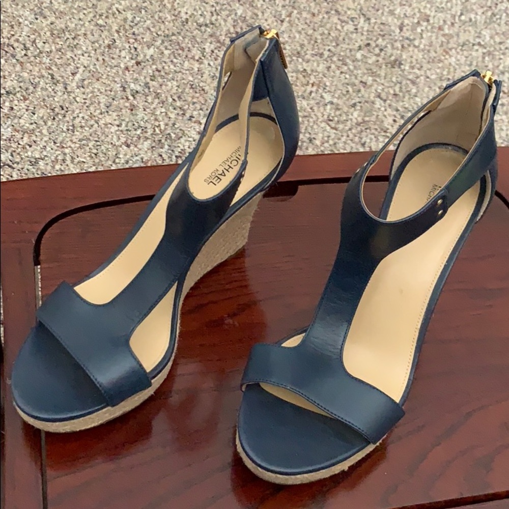 New Navy Wedges